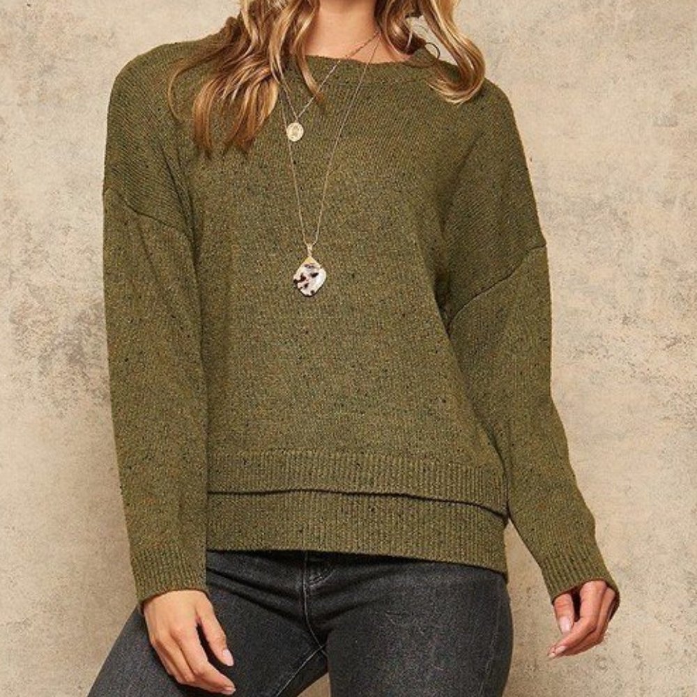 Women's A Multicolor Crew Neckline Long sleeves  Knit Sweater NWT